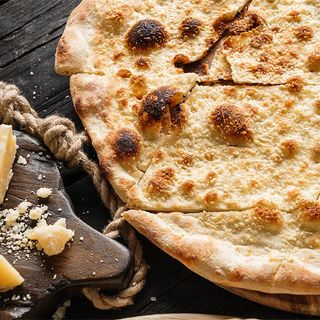 Focaccia cu parmezan