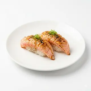 Nigiri De Salmón Flambeado (4 Pzs.)