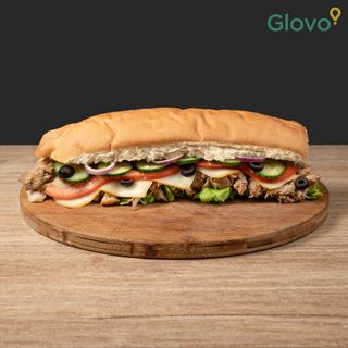 Сандвич свинско печено /дърпано/ и гауда 500гр