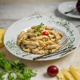 Pašta piletina u pesto sosu  400gr