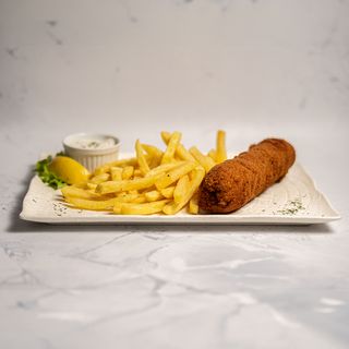 Zagrebački odrezak od teletine s prilogom