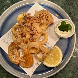 Frittura di calamari e gamberi