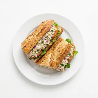 Bocadillo De Atún