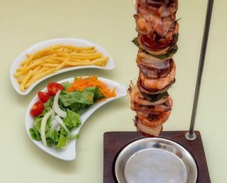 Espetada de Lulas com Gambas