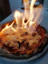 Pizza flambe'