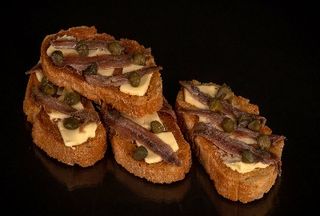 Bruschete cu Anchoa