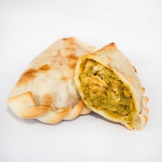 Empanada Pollo al Curry