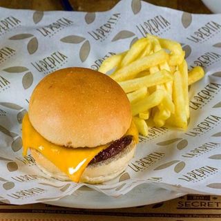 Pepita pulgarcita con patatas