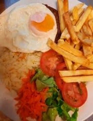 Hambúrguer Simples  no Prato