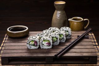  Ռոլլ Կալիֆորնիա թունայով 8 կտոր