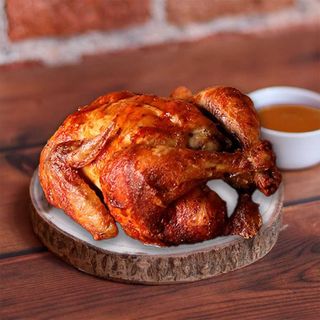 Pollo Entero A La Brasa