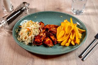 Meniu cu aripioare BBQ