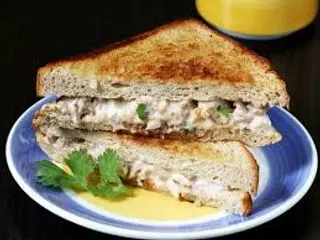 Chicken Mayonaisse sandwich 