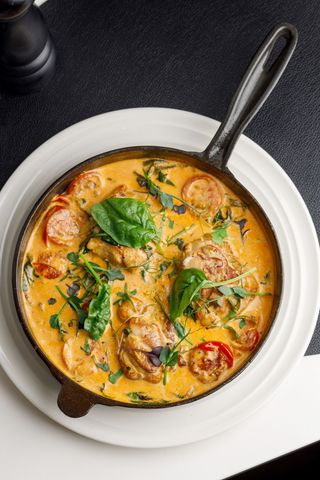 Pulpa de pui cfu spanac si rosii cherry