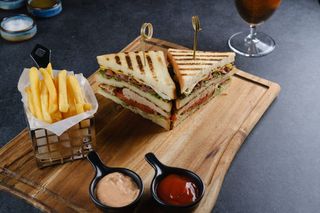 ქლაბ სენდვიჩი