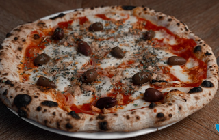 Pizza Tonno E Cipolle (33 Cm.)