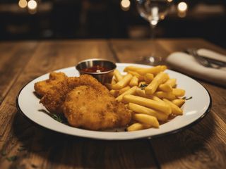 Курячі нагетси з фрі (250g)