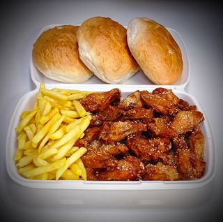 Pileća krilca reš pržena PORODIČNA