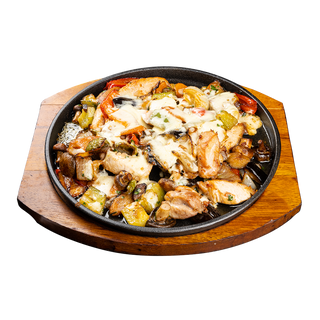 Сач с пилешко месо, зеленчуци и кашкавал (600г)