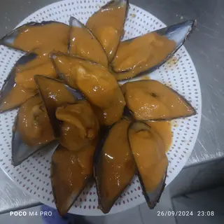 MEJILLONES EN SALSA