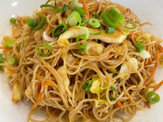 Noodles cu legume