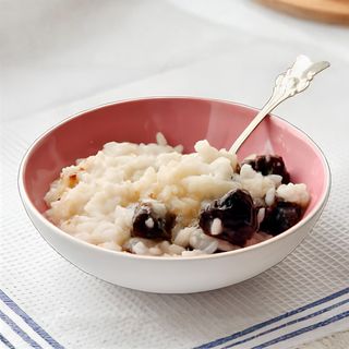 Каша рисовая с черносливом