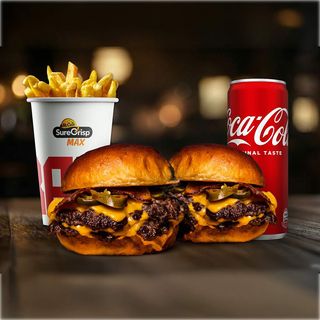 XL 2 x Smoke BBQ double burger + 1 x pomfrit + 1 x Coca Cola 0,33l