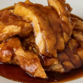 Pollo Con Salsa De Ajo