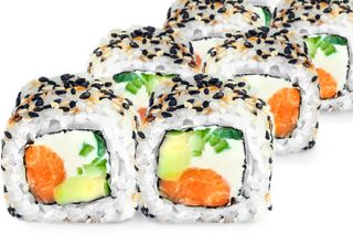 Рол Філадельфія з лососем в кунжуті (220г)