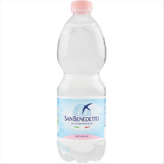 Acqua naturale