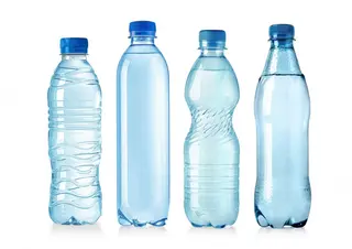 Woda gazowana 0,5l