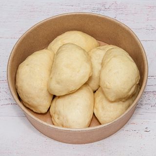 Pierogi z mięsem
wieprzowym i cebulką