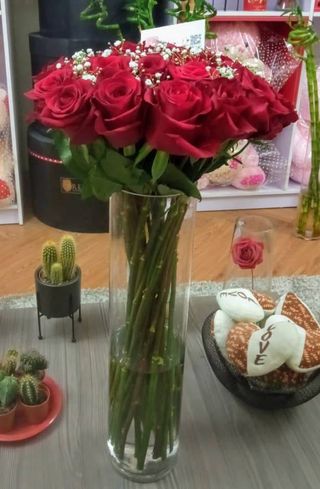 Vases - Transparent Glass Vase (25cm)