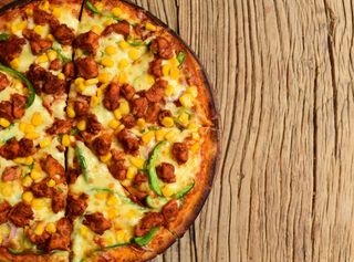 Chicken Tikka Pizza Medium