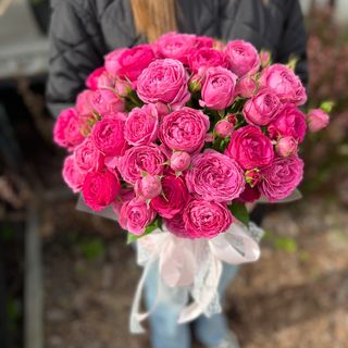 Коробочка півоноподібних троянд