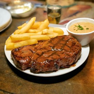 ნიუიორკ-სტეიკი 300გრ