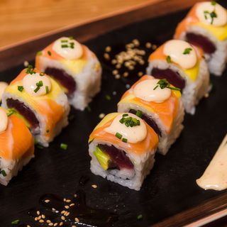 Magume uramaki