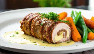 Rolada wieprzowa z sosem BG