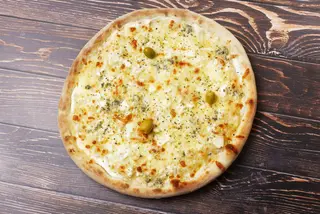 Quattro formaggi 32cm