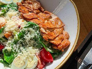 Салат Цезар з куркою (250г)