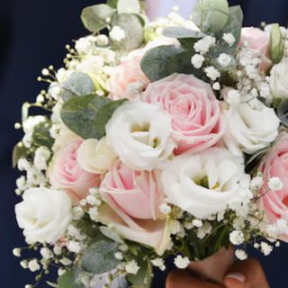 Bouquet rose e lisianthus
