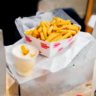 Patatine fritte grandi