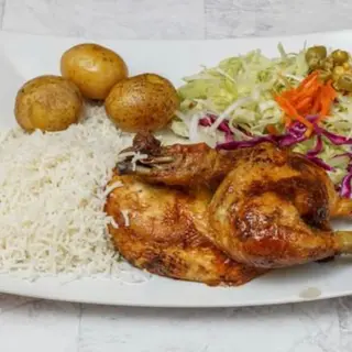 1/2 Pollo A L'Ast Con Ensalada Y Arroz