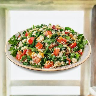 Свежа с бейби спанак, киноа и дъбов лист (300 гр)