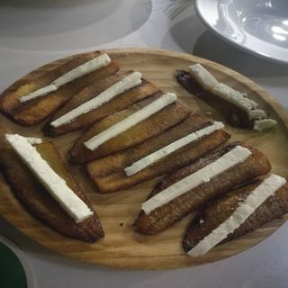 Patacones Con Queso