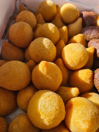 Caixa com 15 miniaturas Variadas