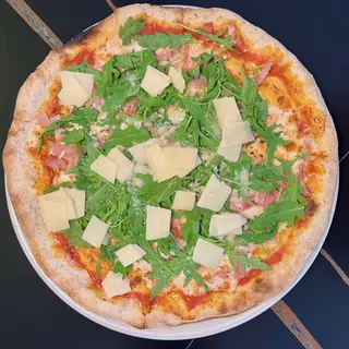 PIZZA BACÓN Y RÚCULA (30Cm.)