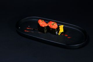 155 Gunkan spicy sake - 2 pezzi