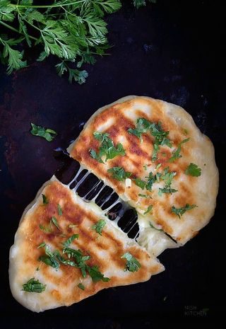 Cheese Naan