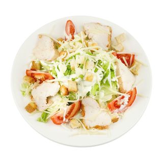 Салат цезарь с курицей